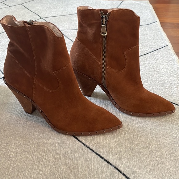 Chinese Laundry Brown Split Suede Ramble Booties - Picture 2 of 10